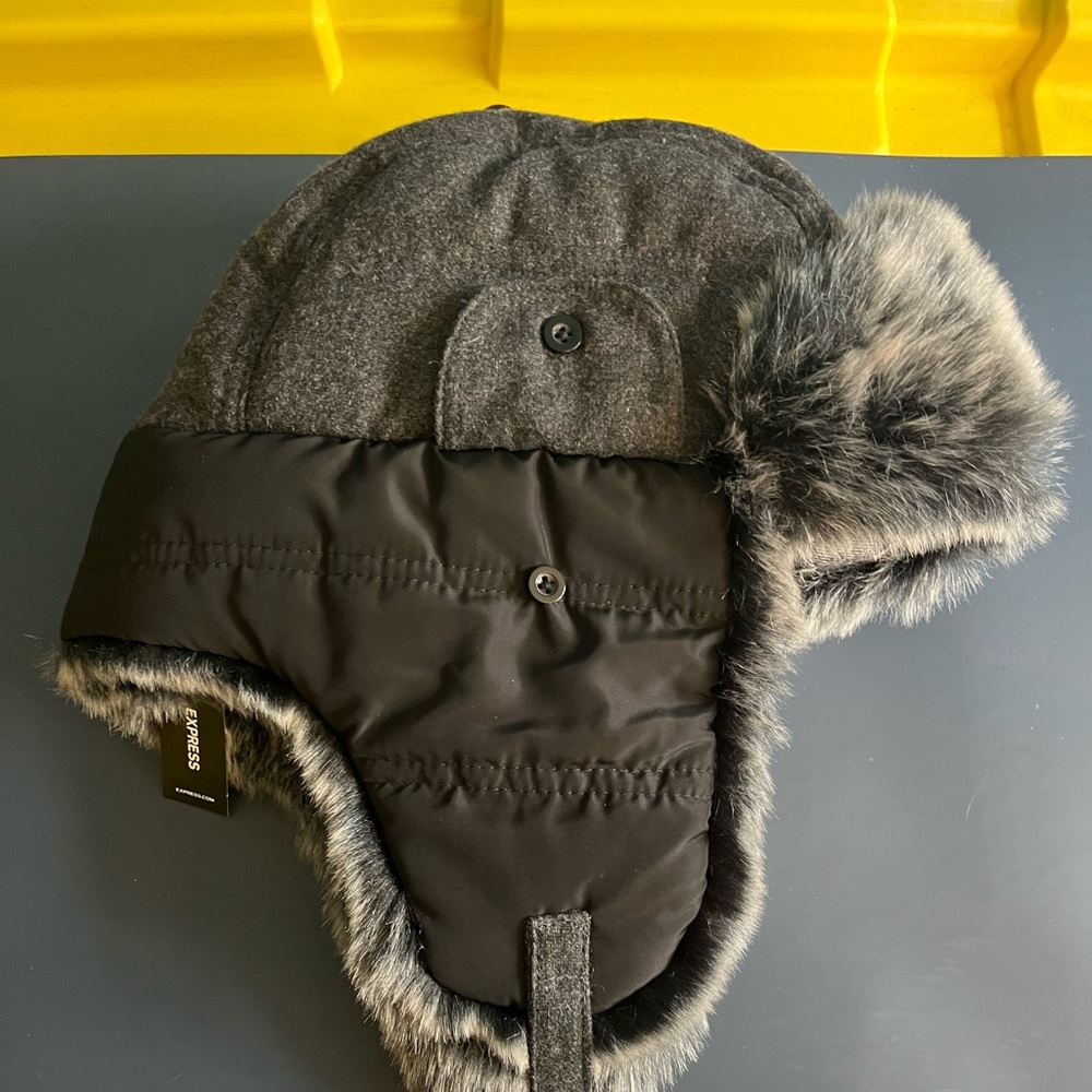 Express Hat